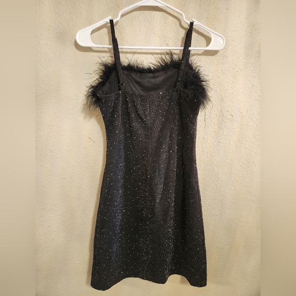 Dillard's Elegant Black Feather Trim Dress size small - Picture 5 of 6